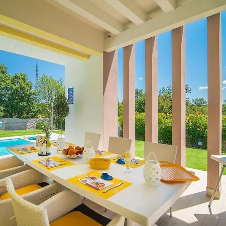 Villa Villa Vita *