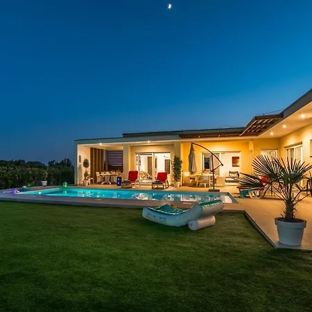 Villa Vita * Svetvincenat